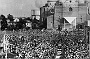 12 settembre 1982. Il papa Giovanni Paolo II visita Padova in un tripudio di folla (Laura Calore) 2
